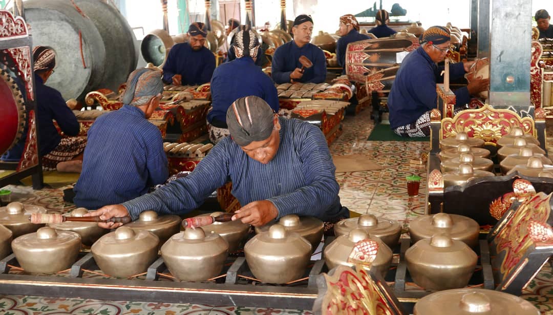 Iringan Musik Tari Golek Ayun-Ayun