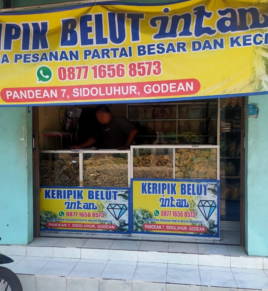 Toko Usaha Keripik Belut Milik Pak Rusdi | Sumber Gambar: Dokumentasi Pribadi