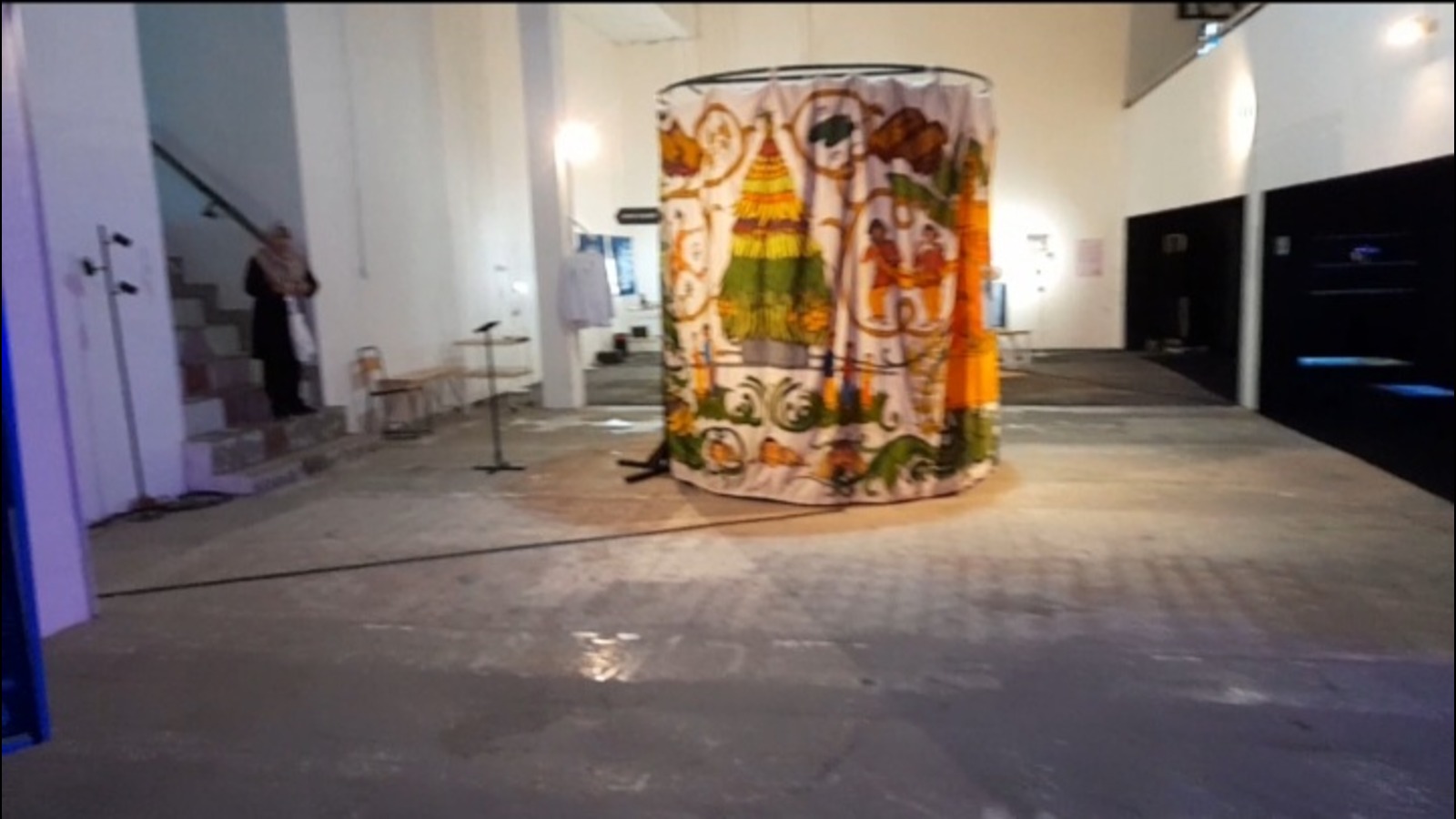 Tenda bundar warna warni yang memantik penasaran(dokumentasi pribadi)