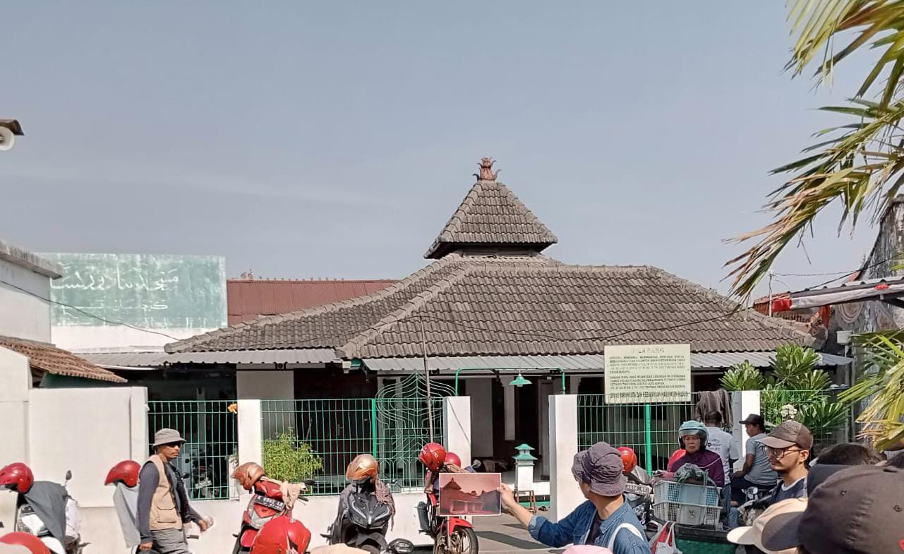 Naysilla-Masjid Madureksan