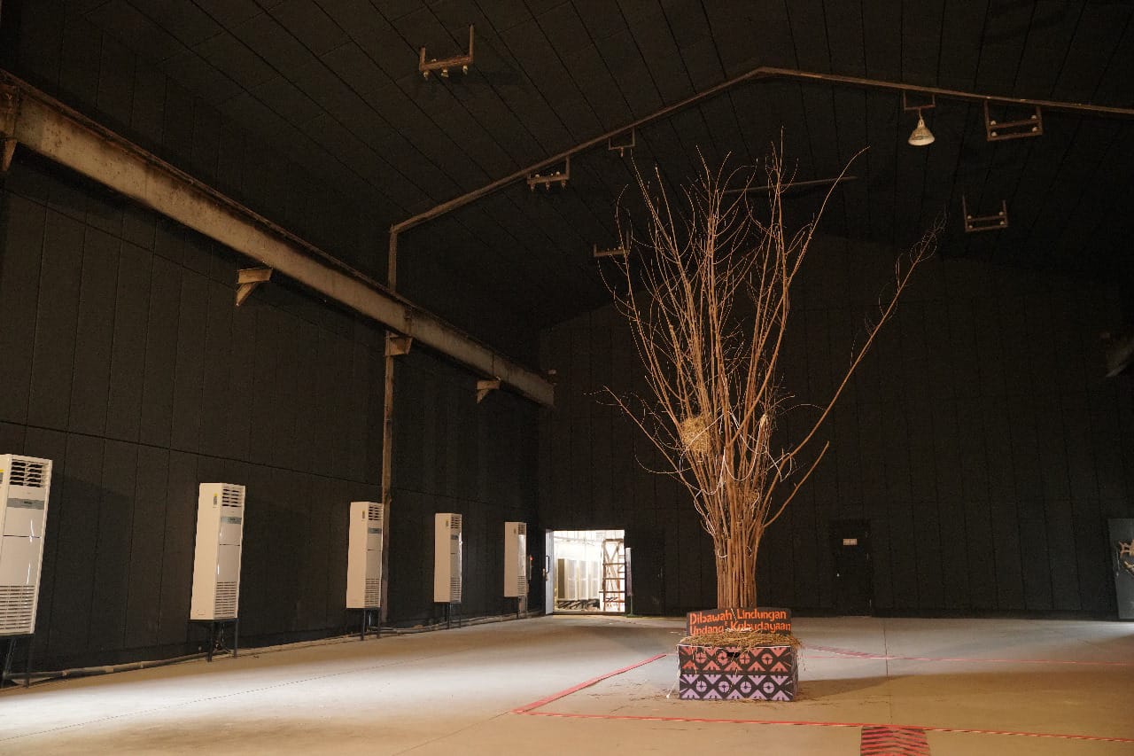 Karya instalasi tim kurator Festival Pusako berjudul