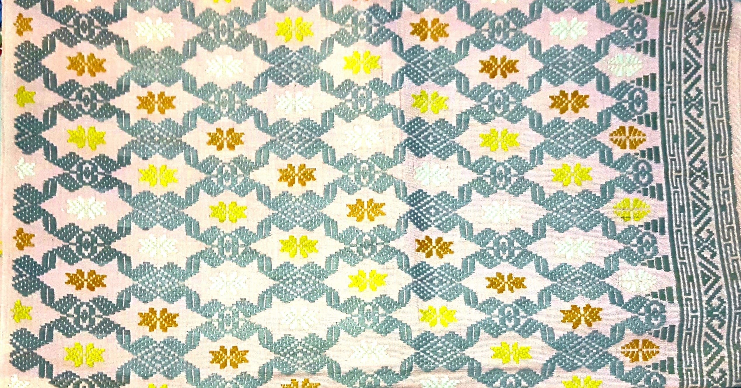 Foto Songket Lombok Motif Subahnale Lepang Foto Songket Lombok Motif Subahnale Lepang