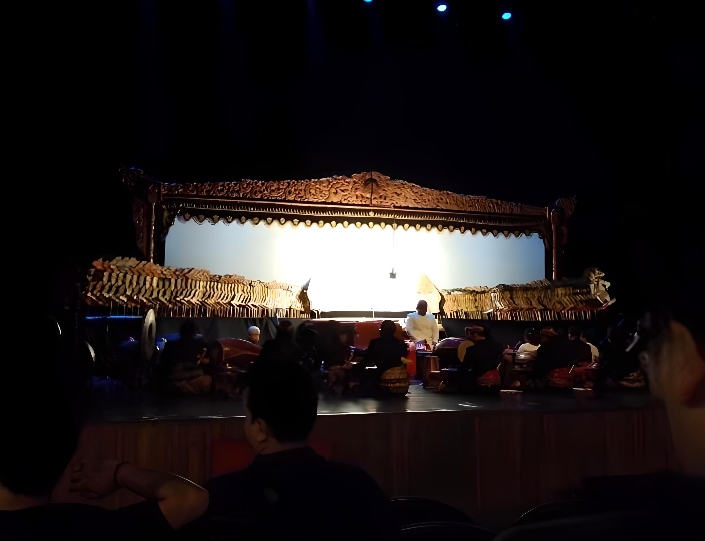 Pagelaran Wayang Kulit