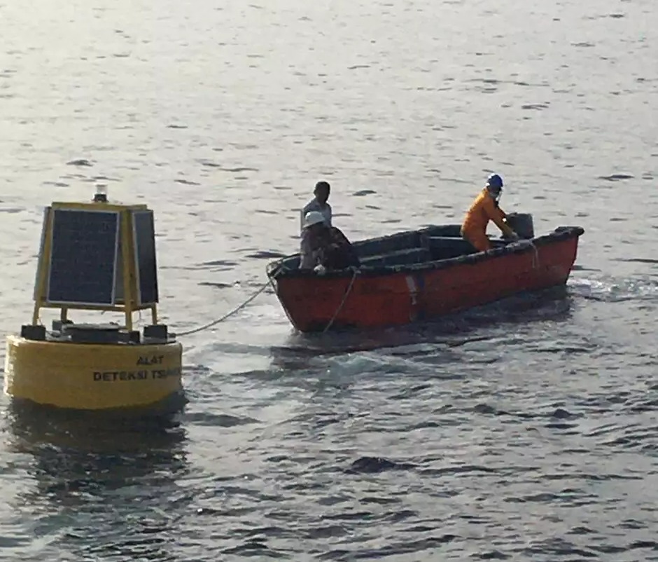 Alat deteksi tsunami. Sumber: brin.go.id