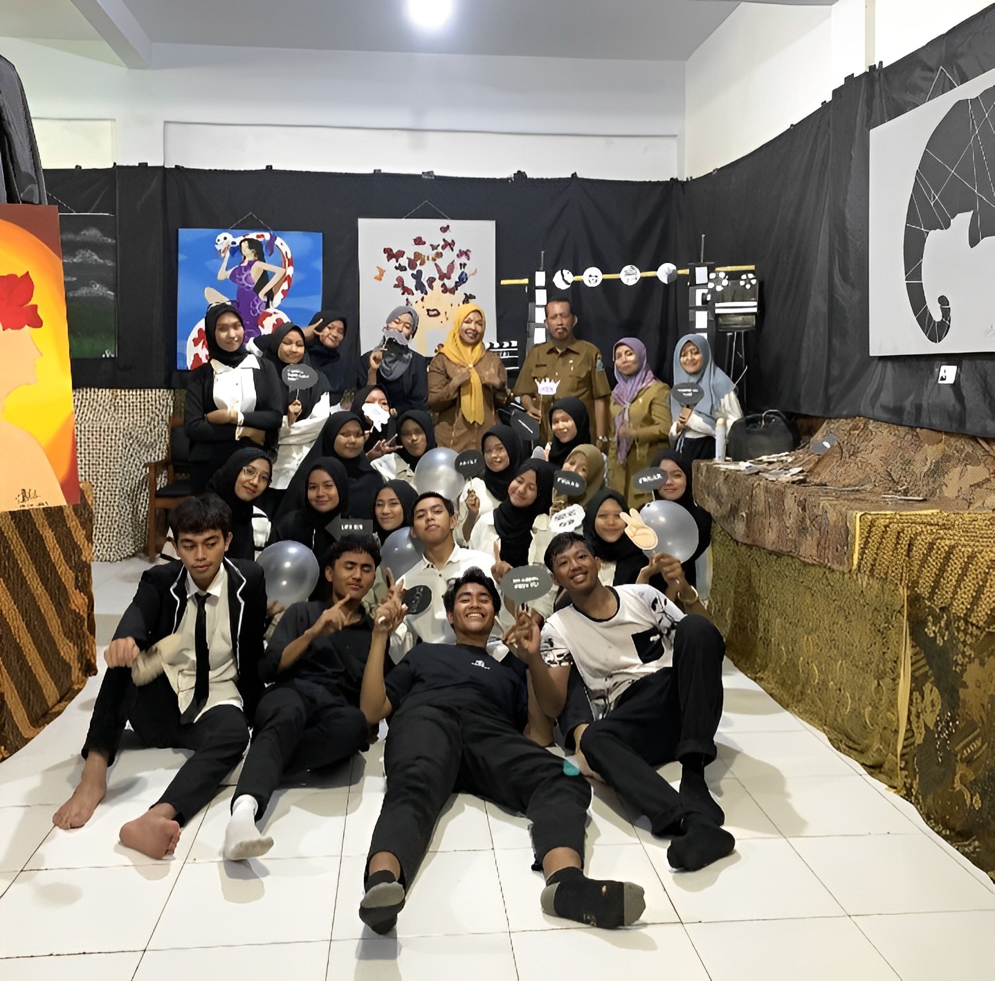 Pameran SMA Negeri 1 Gending