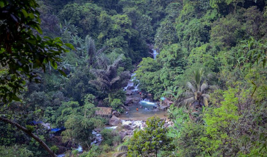Curug Leuwi Lieuk Wisata Air Terjun di Bogor