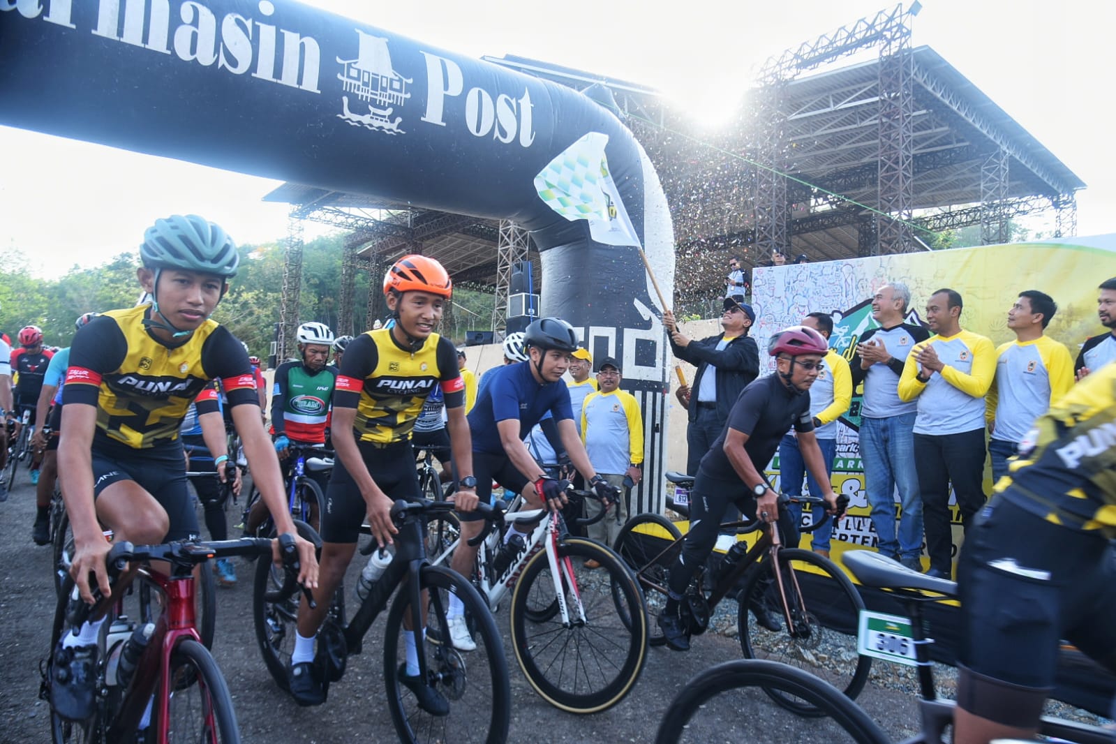 Tour De Loksado