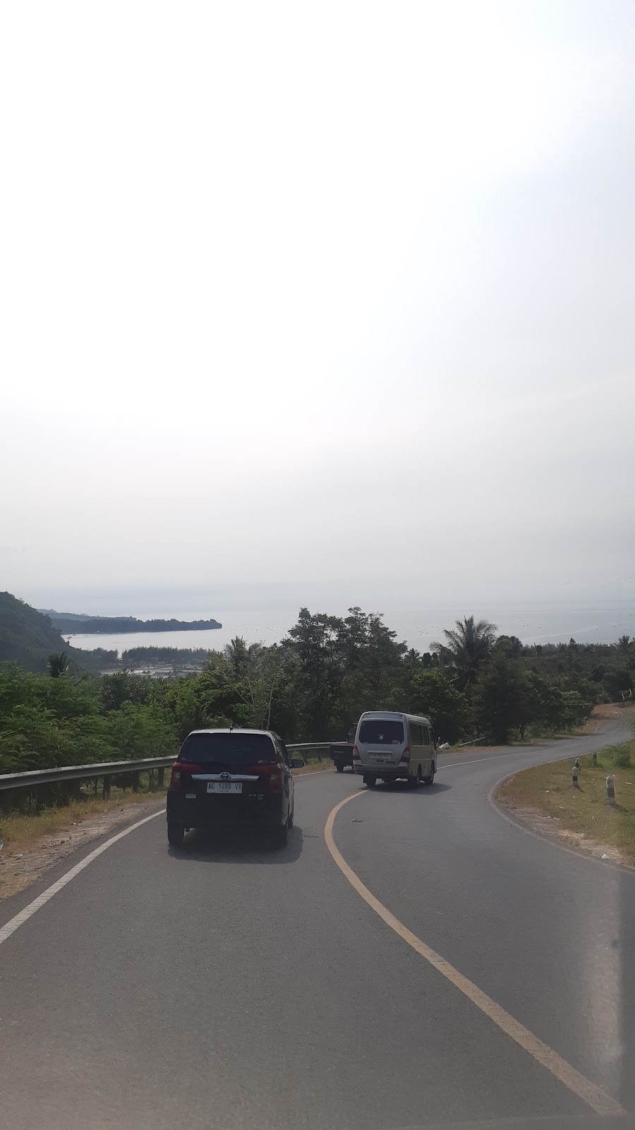Pemandangan Pantai Gemah Tulungagung dari Ketinggian