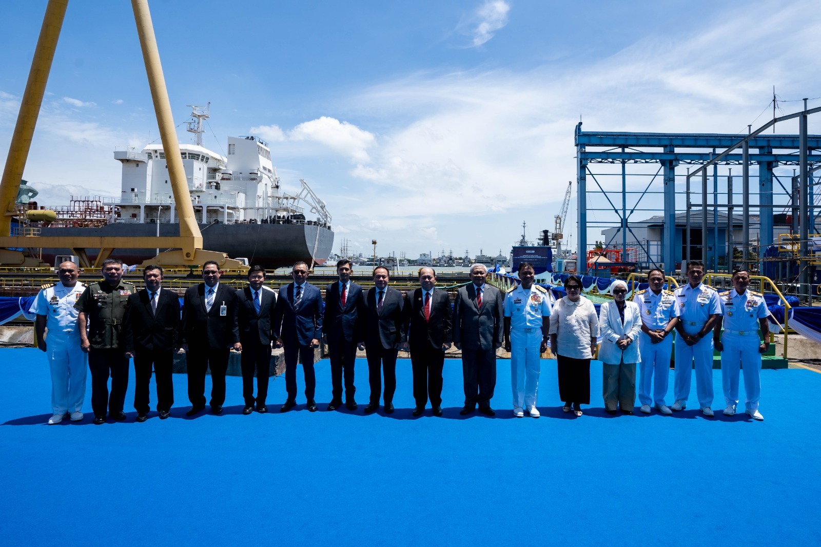 Serimonial Kapal Landing Dock Angkatan Laut Filipina/PT PAL Indonesia