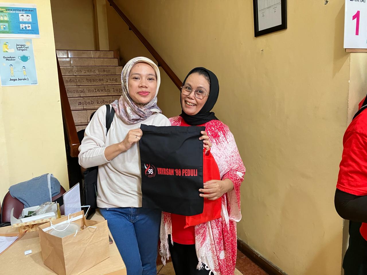 Donor Darah/Rizkykusumo7