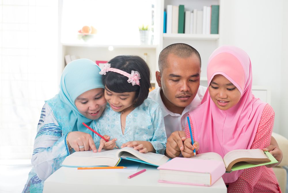 Bangunlah atmosfer positif di dalam keluarga dengan mengajak seluruh anggota Keluarga Kawan GNFI untuk turut serta dalam ibadah puasa