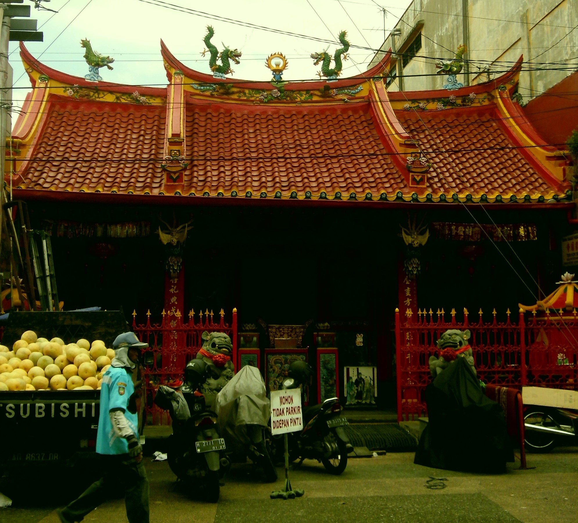 Klenteng Tien Kok Sie