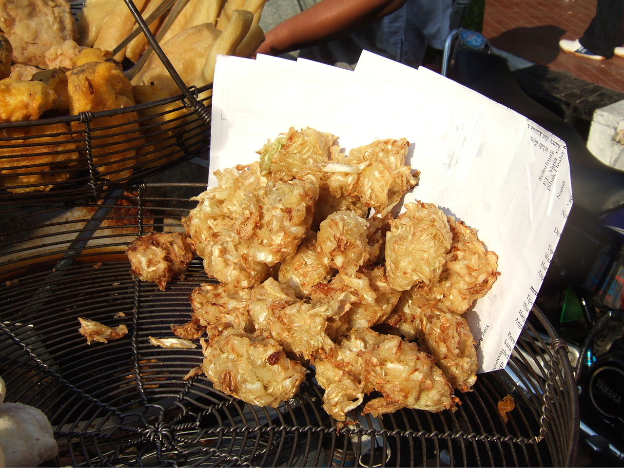 Mengenal Gorengan_Bakwan/Ote-Ote