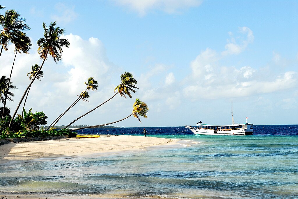 Pantai Wakatobi yang Indah