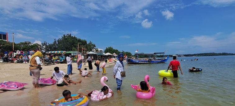 Daya Tarik Pantai Teluk Awur | googlemaps/Samsul Nizar