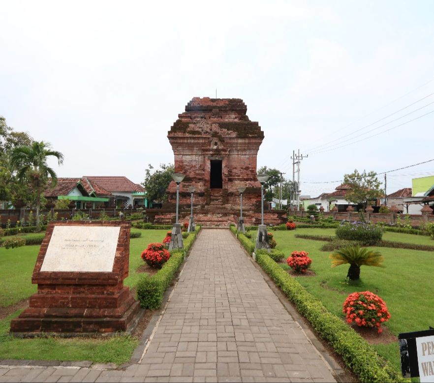 Wisata Sidoarjo_Candi Pari