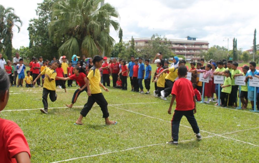 Gambar Permainan Tradisional Indonesia: Gobak Sodor