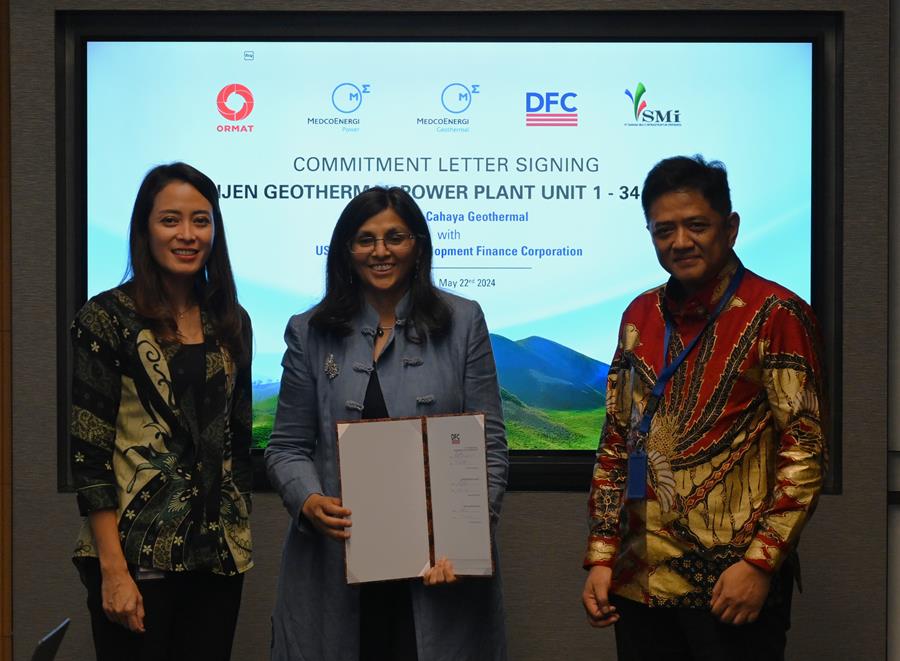 Penandatanganan komitmen investasi DFC untuk PLTP Blawan Ijen Geothermal 
