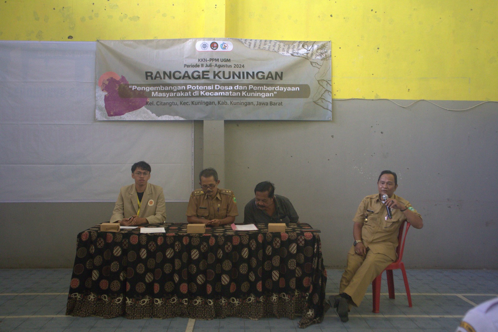 Penerimaan mahasiswa KKN-PPM UGM di Kelurahan Citangtu | Sumber foto: Dokumentasi Pribadi