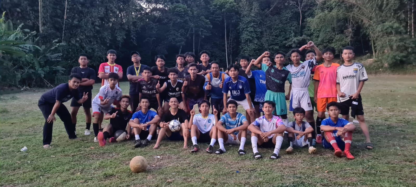 Revitalisasi Lapangan dan Permainan Bola | Sumber foto: Dokumentasi Pribadi