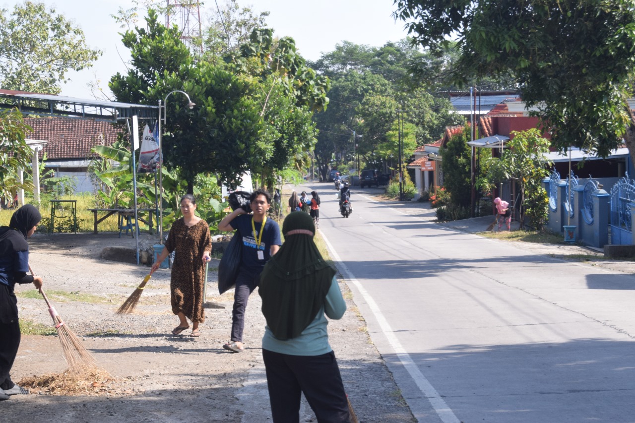 Kegiatan Bersih Desa