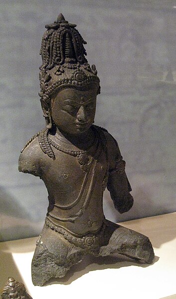 arca perunggu Bodhisattva Maitreya