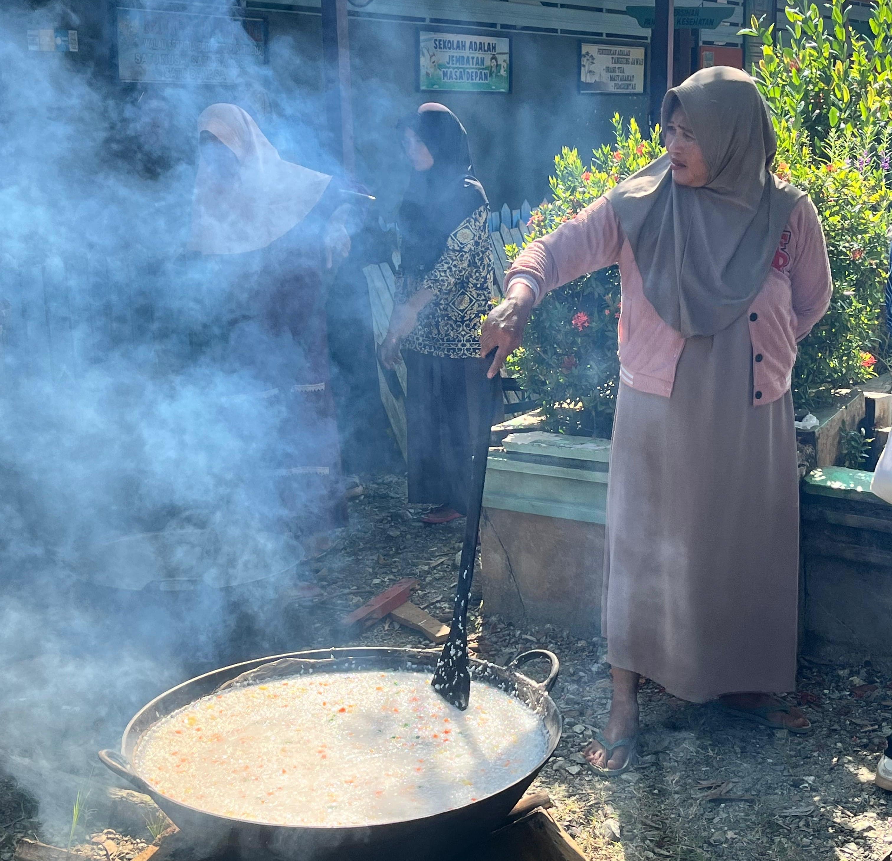 Proses memasak bubur Asyura