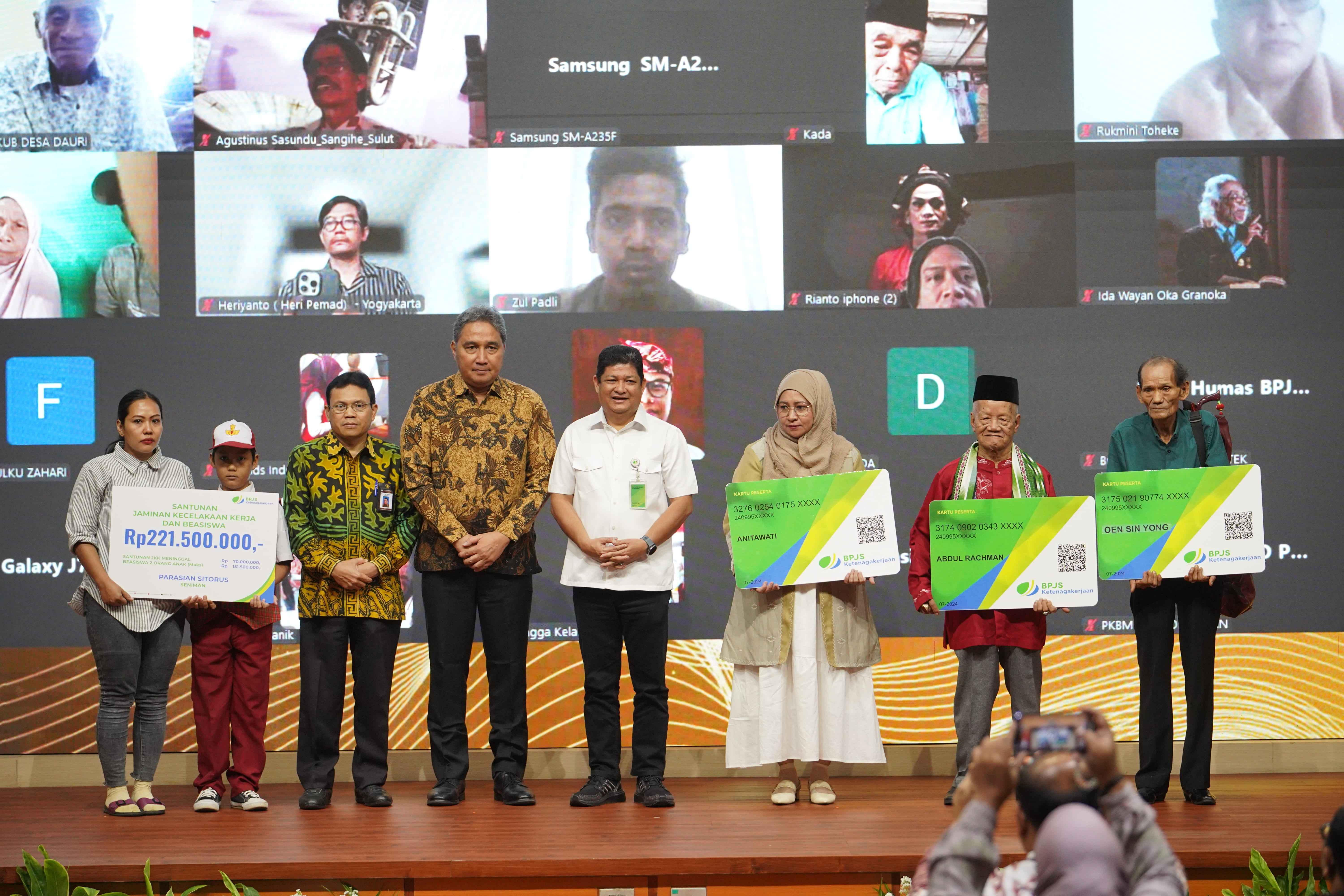 Pemberian Jamsos/Dirjen Budaya