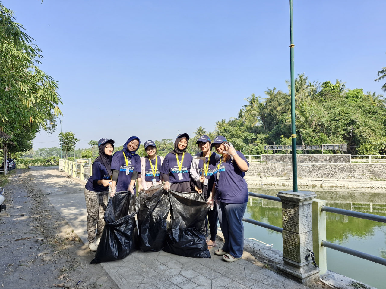 KKN UGM di Embung Mororejo | Sumber : Dokumentasi Pribadi, 2024