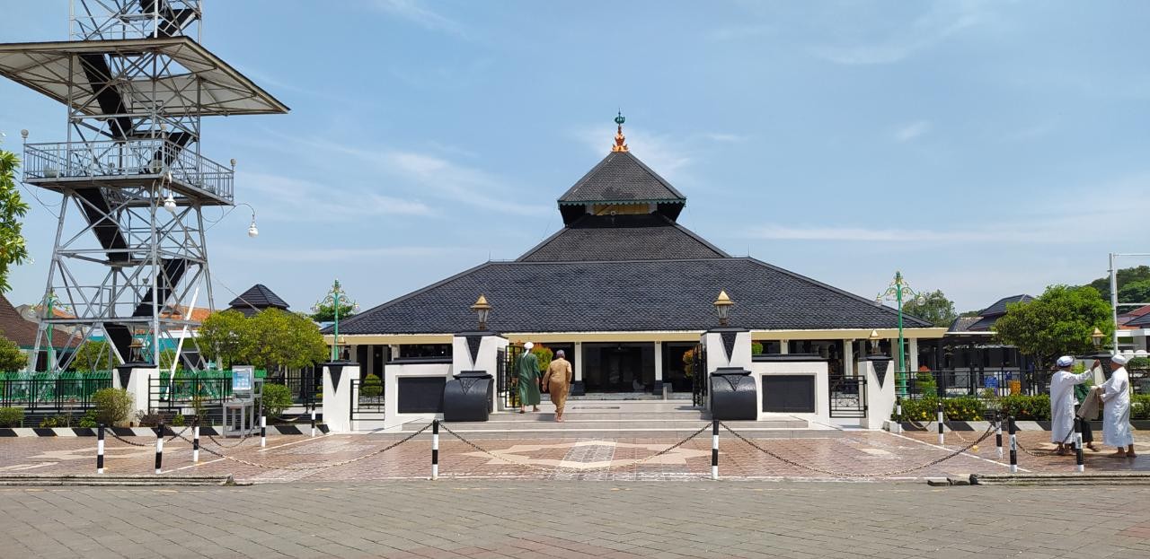 masjid agung demak