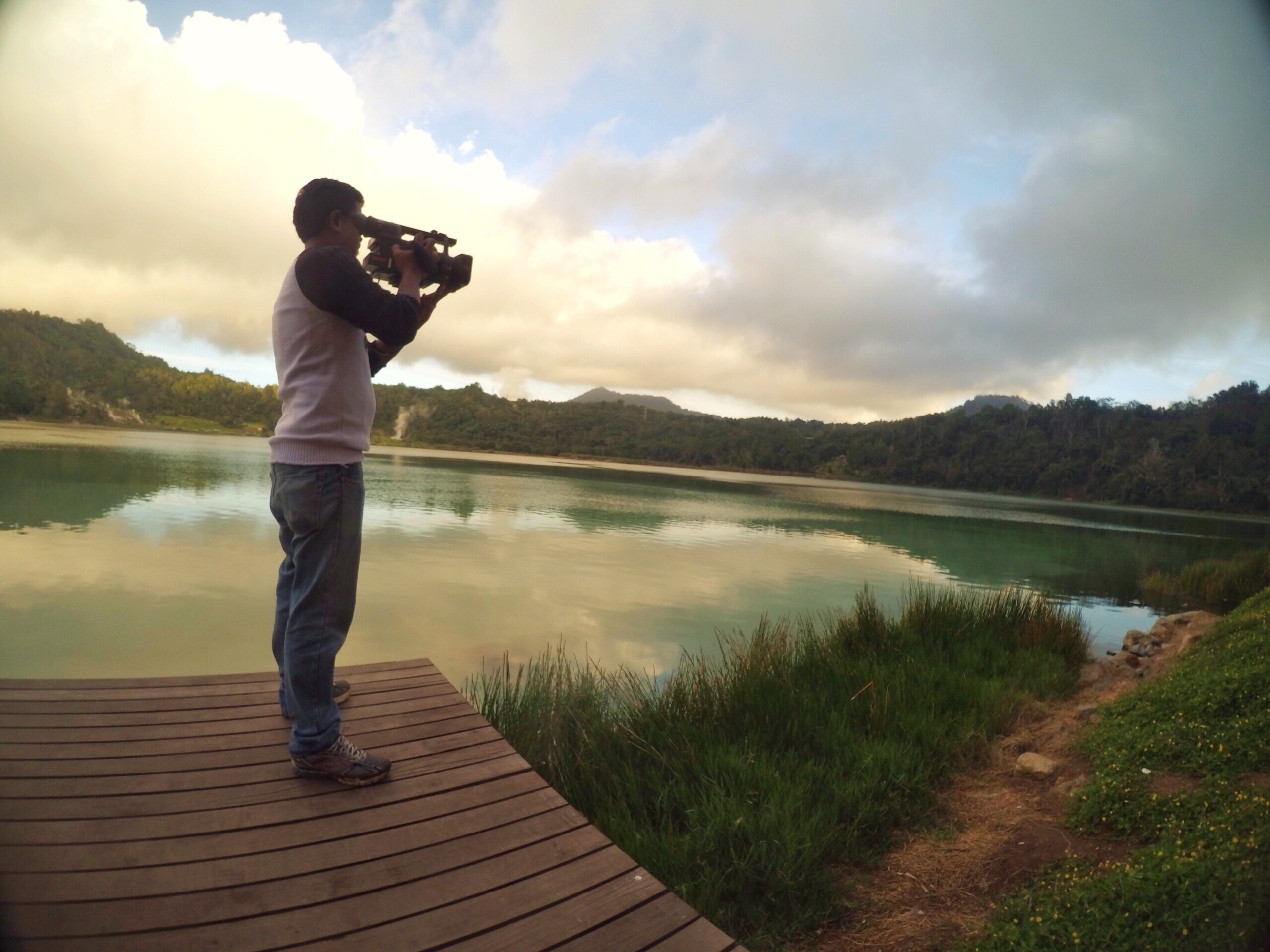 Caption (Sumber Gambar)