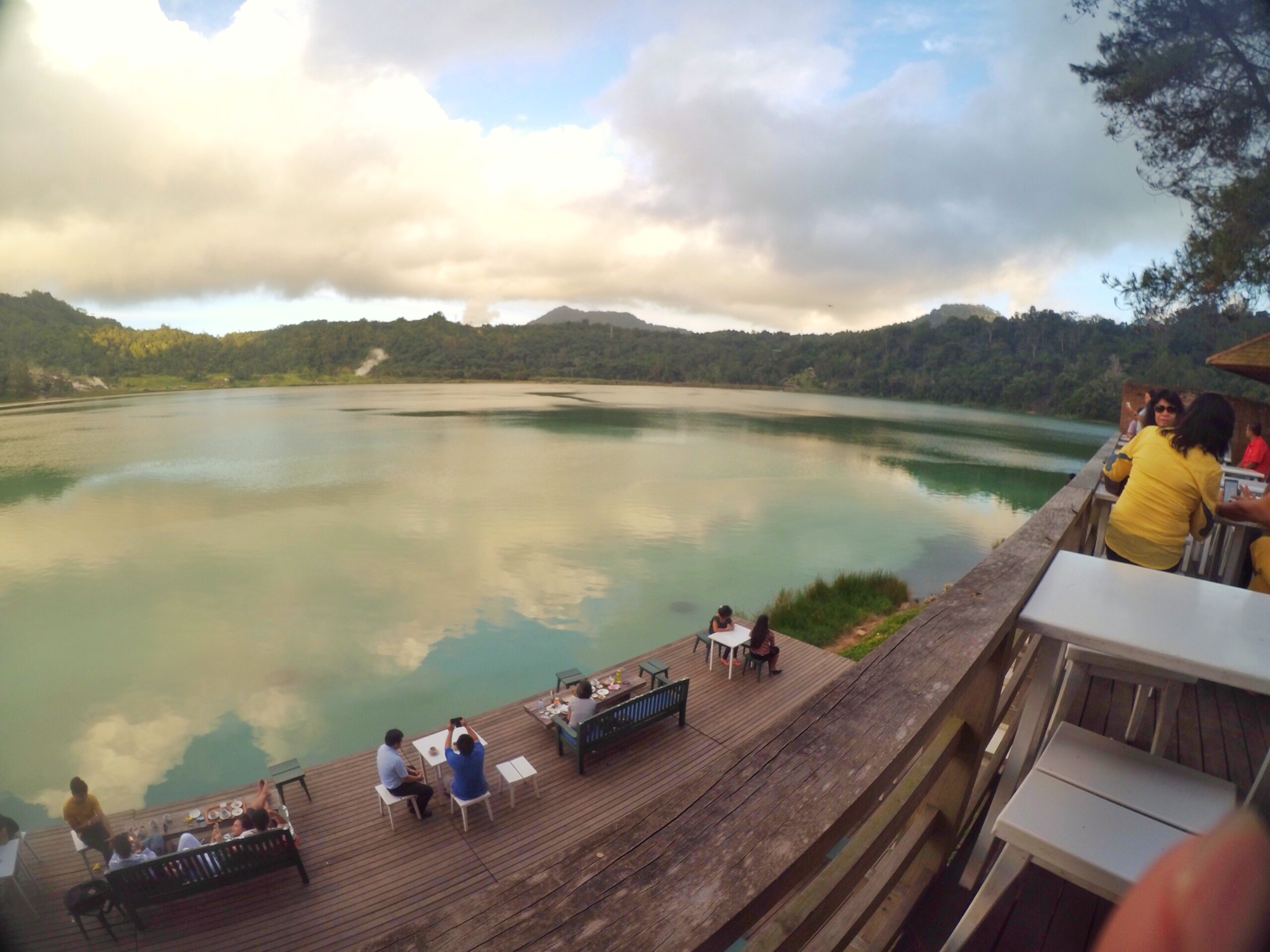 Caption (Sumber Gambar)