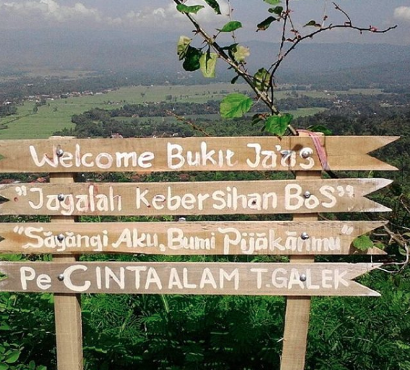 Bukit Kebanggaan Warga (foto: IG @oszy_fambayung14 via @ilovetrenggalek)