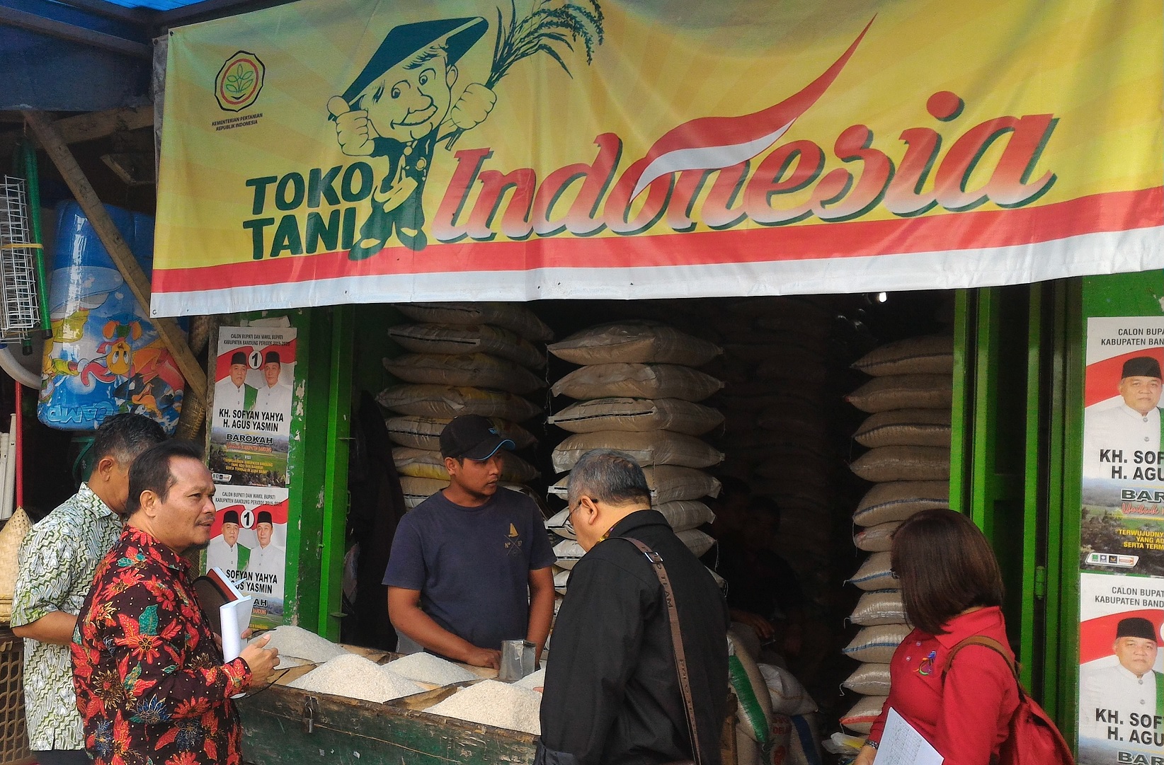 Toko Tani (Foto: muba-pos.com)